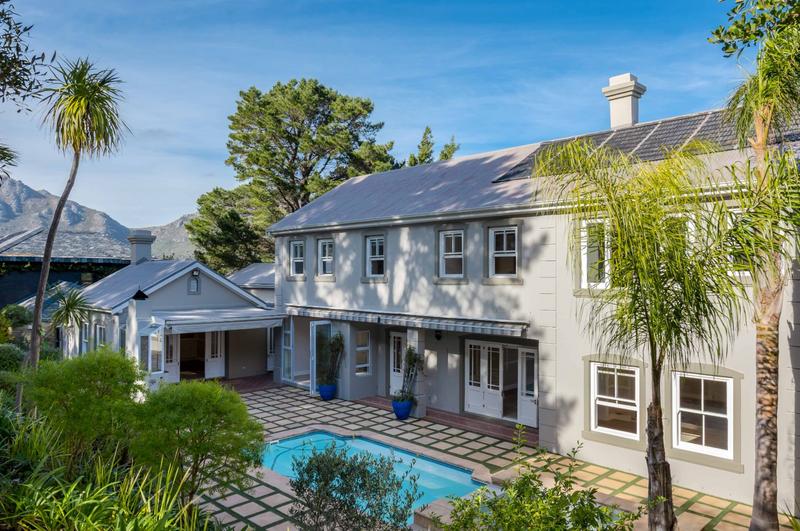 5 Bedroom Property for Sale in Ruyteplaats Western Cape